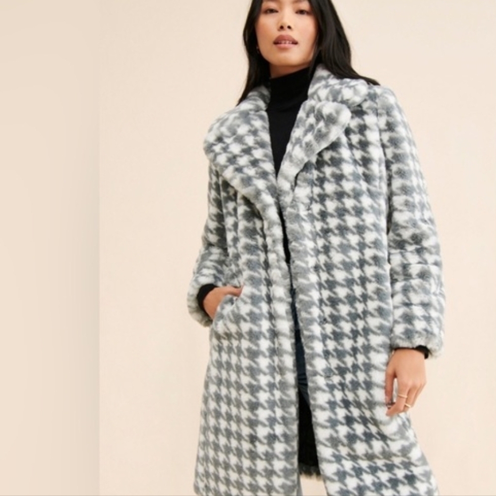 NVLT Gray Houndstooth Teddy Jacket